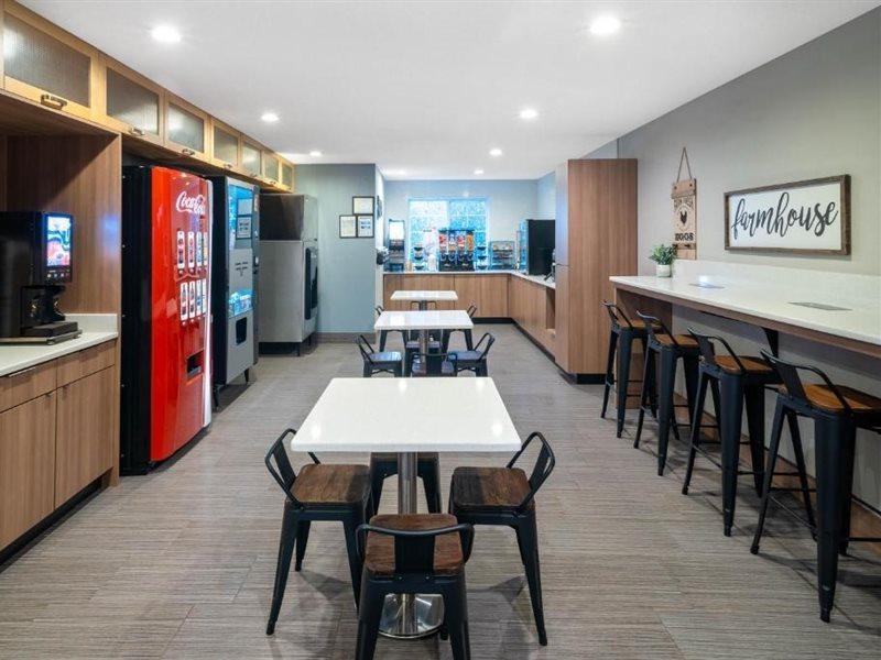 Microtel Inn & Suites Columbus North Εξωτερικό φωτογραφία