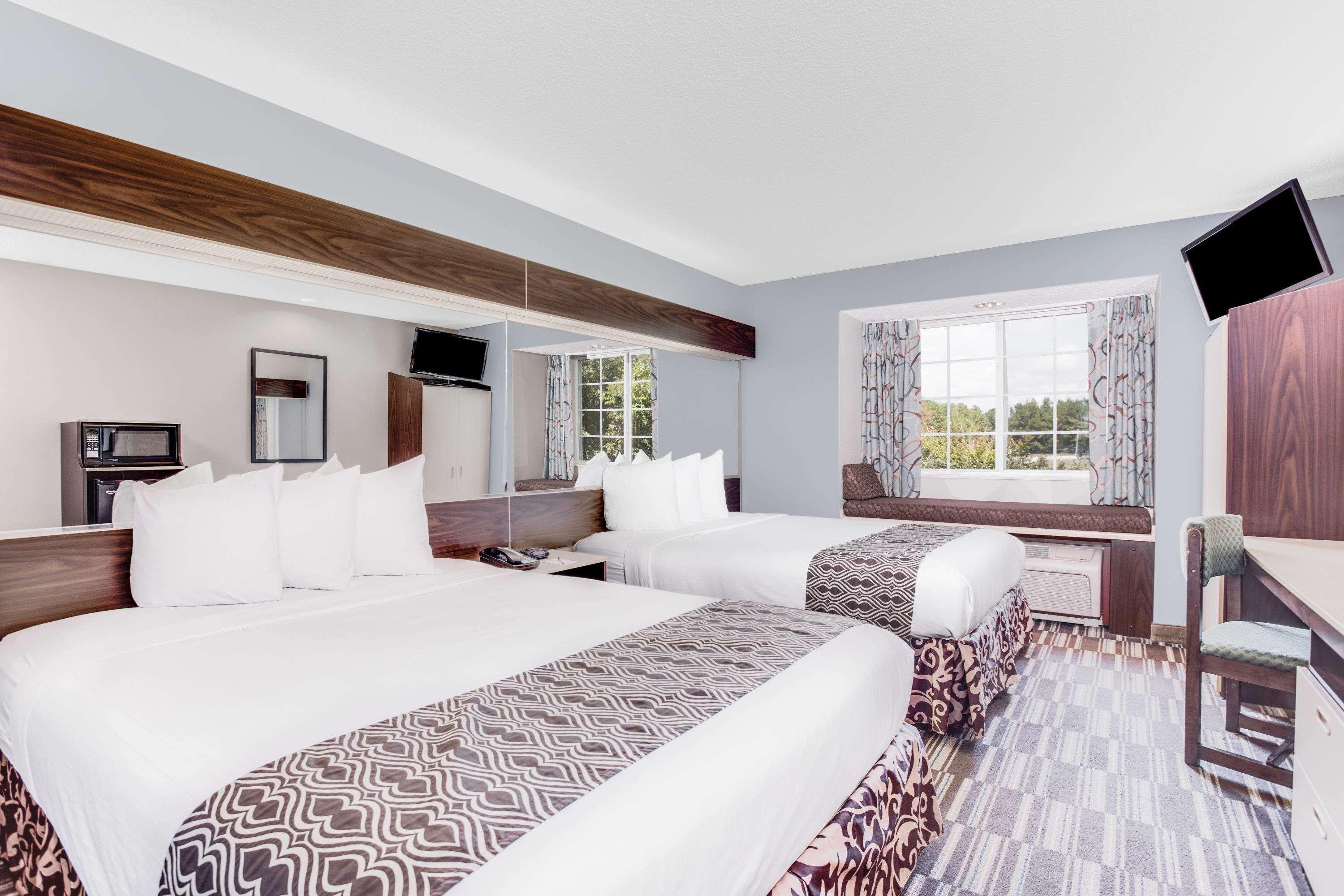 Microtel Inn & Suites Columbus North Εξωτερικό φωτογραφία