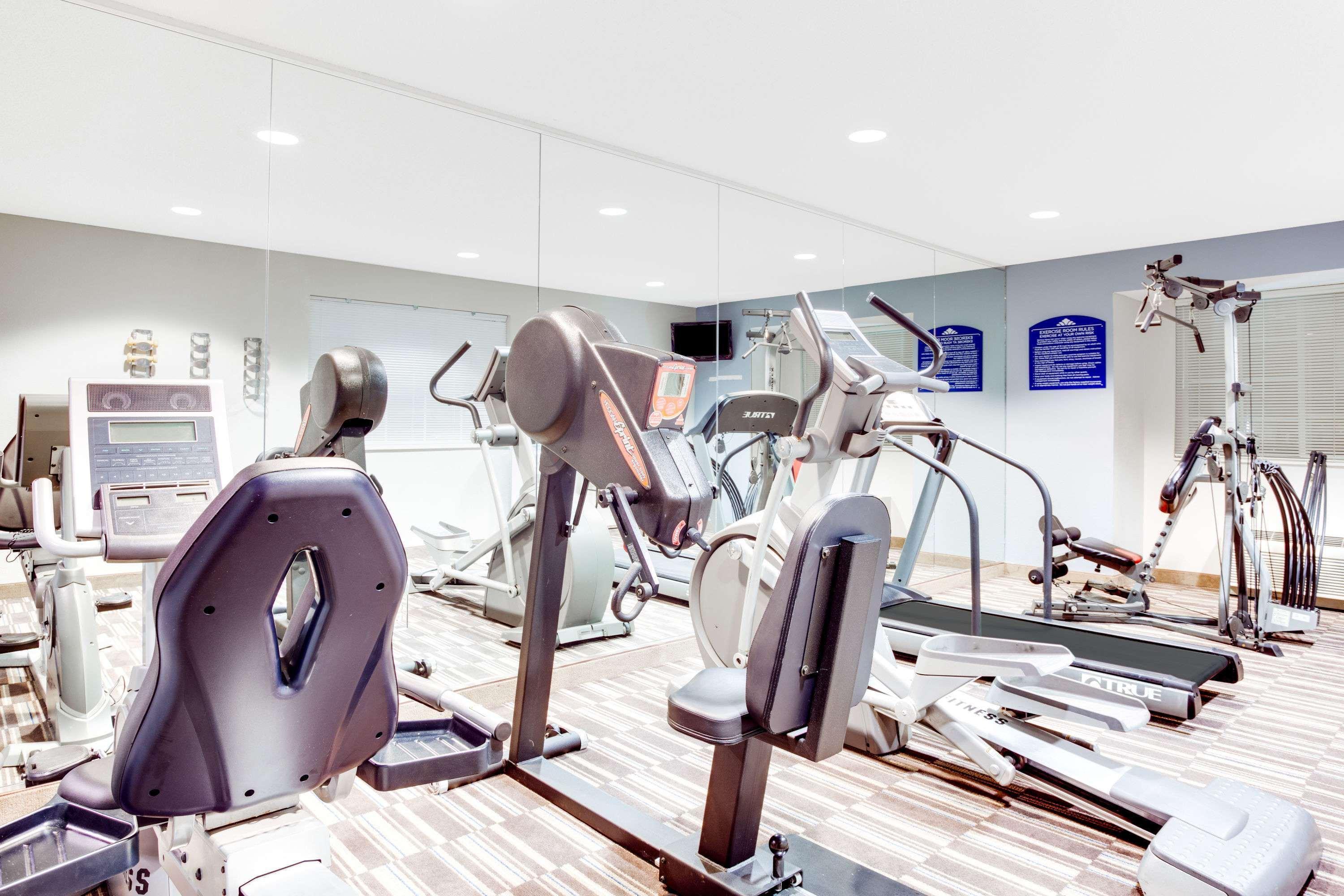 Microtel Inn & Suites Columbus North Εξωτερικό φωτογραφία
