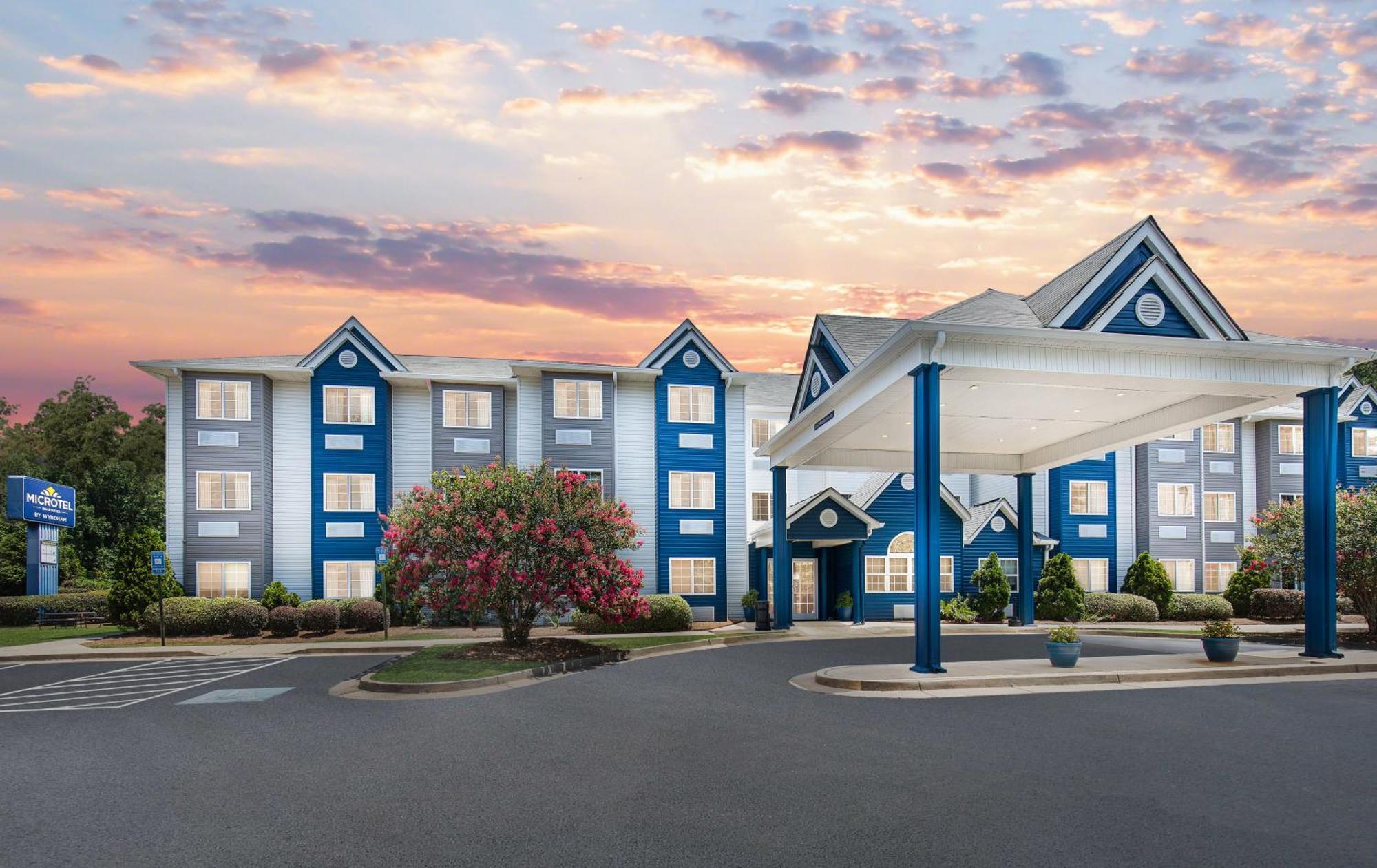 Microtel Inn & Suites Columbus North Εξωτερικό φωτογραφία