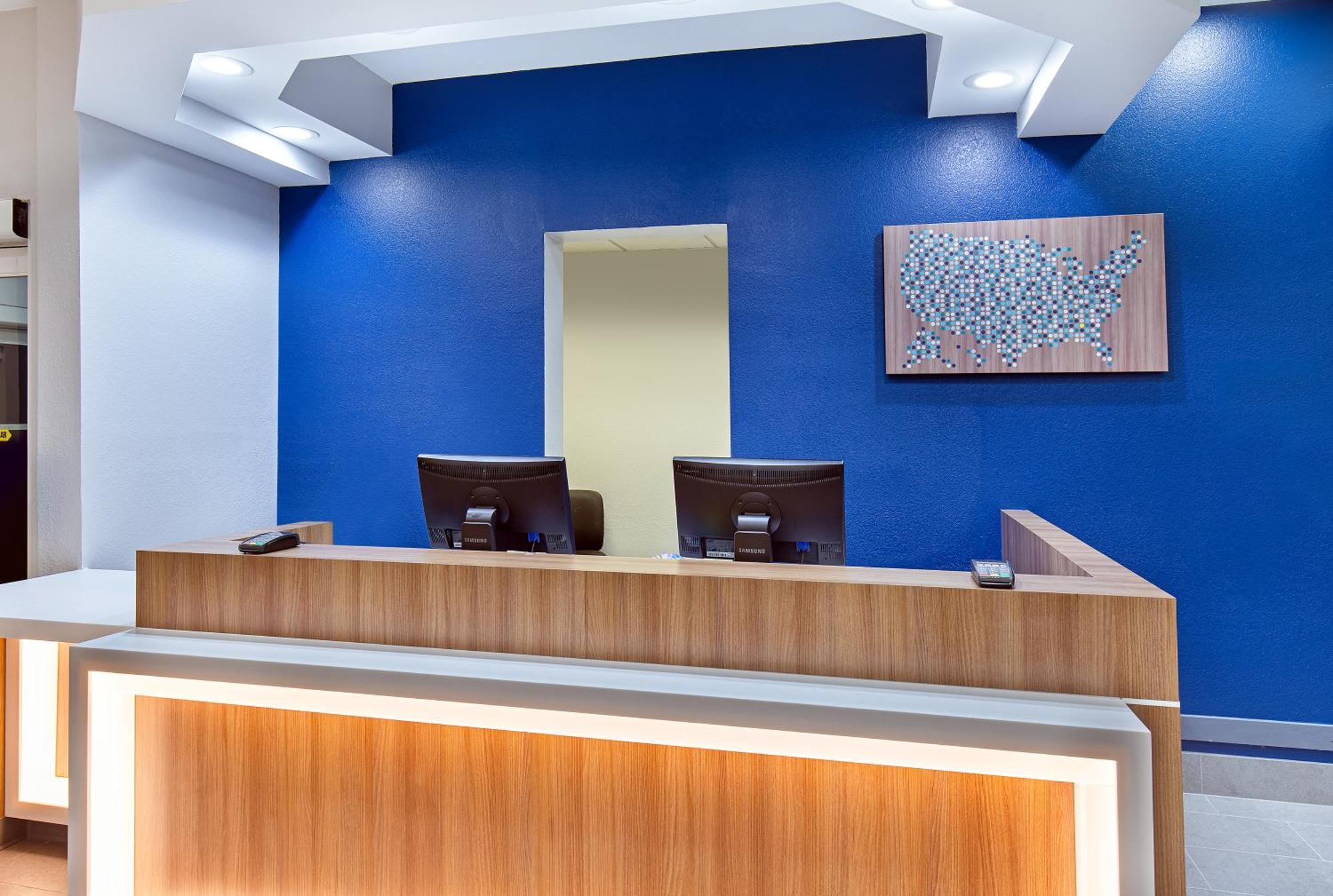 Microtel Inn & Suites Columbus North Εξωτερικό φωτογραφία