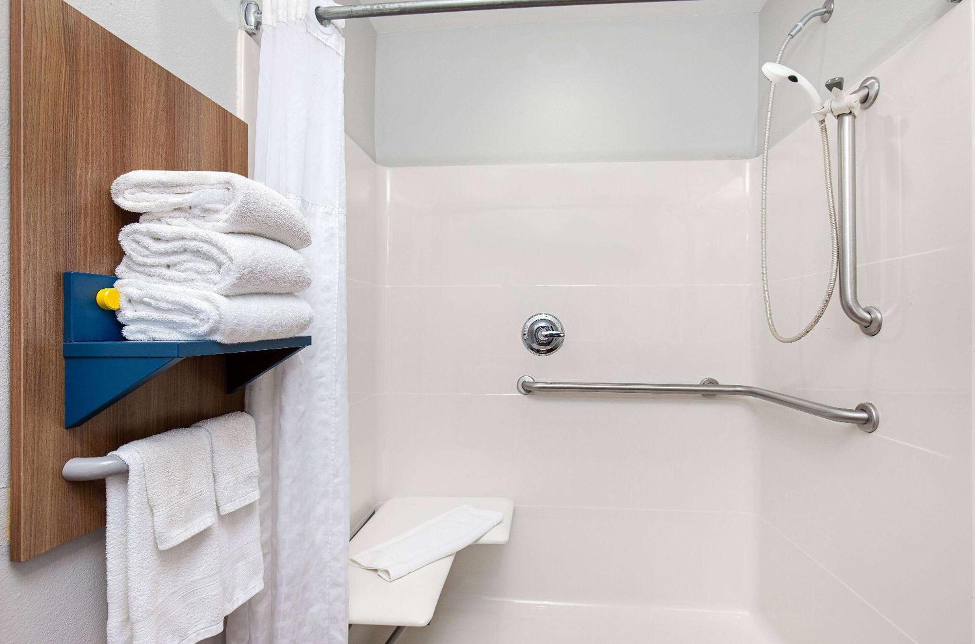 Microtel Inn & Suites Columbus North Εξωτερικό φωτογραφία